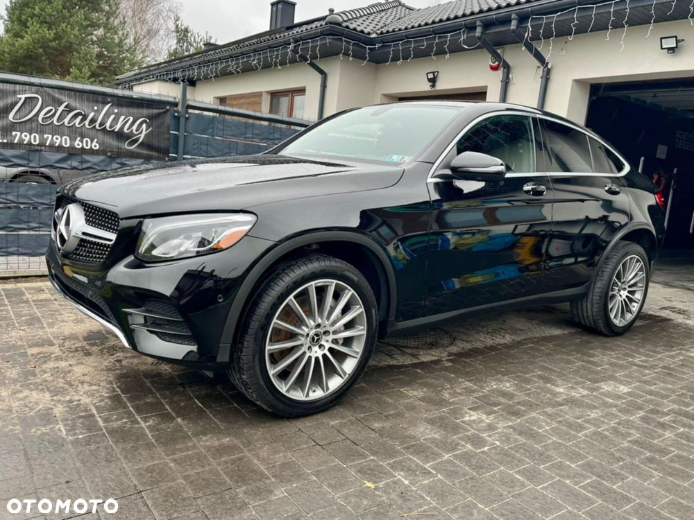 Mercedes-Benz GLC 300 4Matic 9G-TRONIC - 4