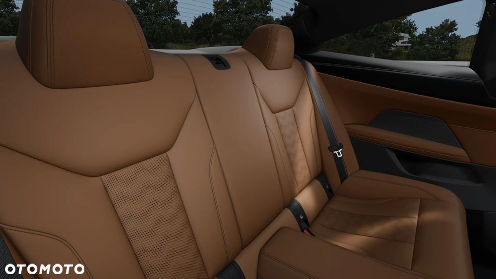 BMW M4 Competition M xDrive - 13