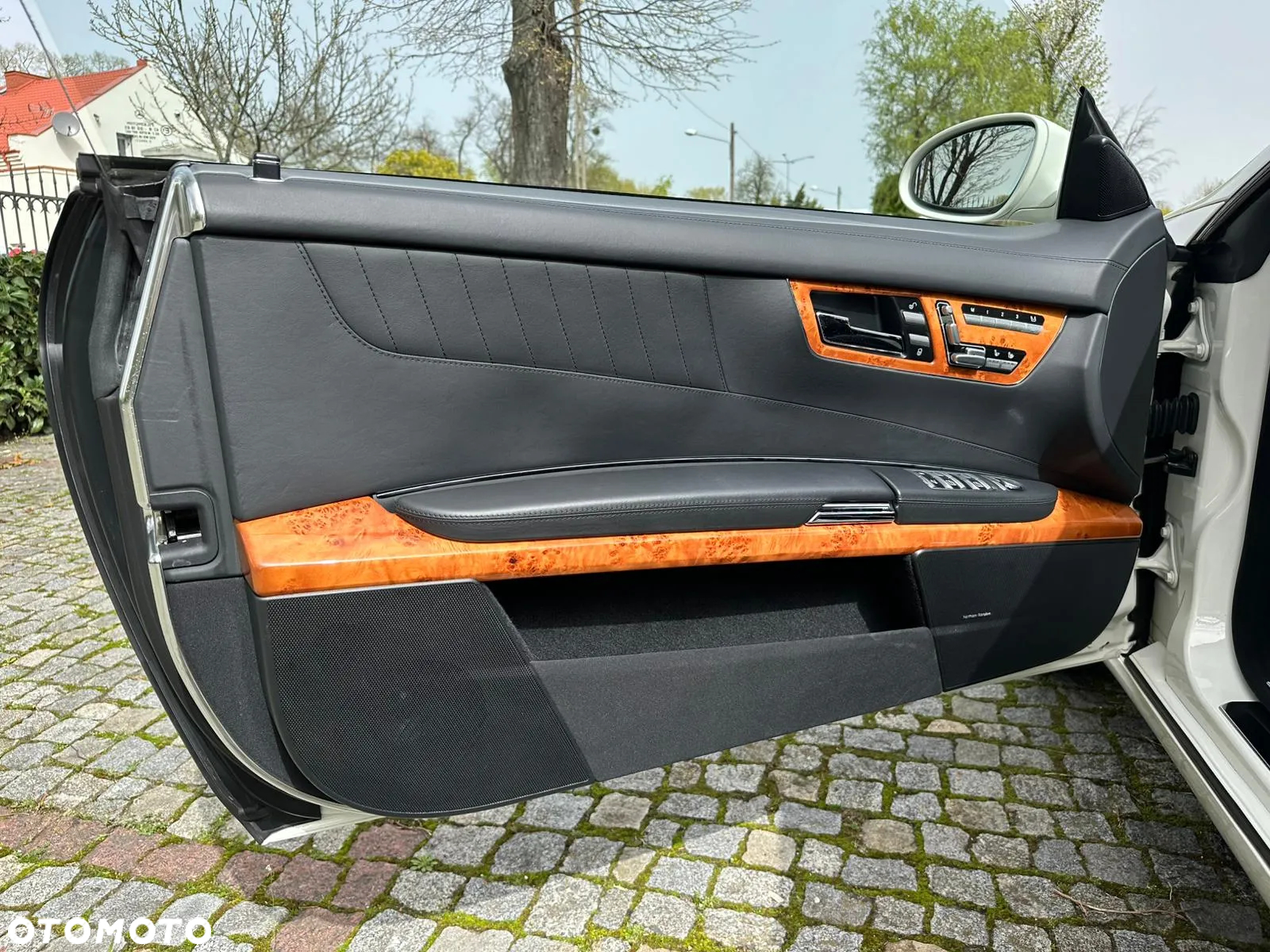 Mercedes-Benz CL 600 - 12