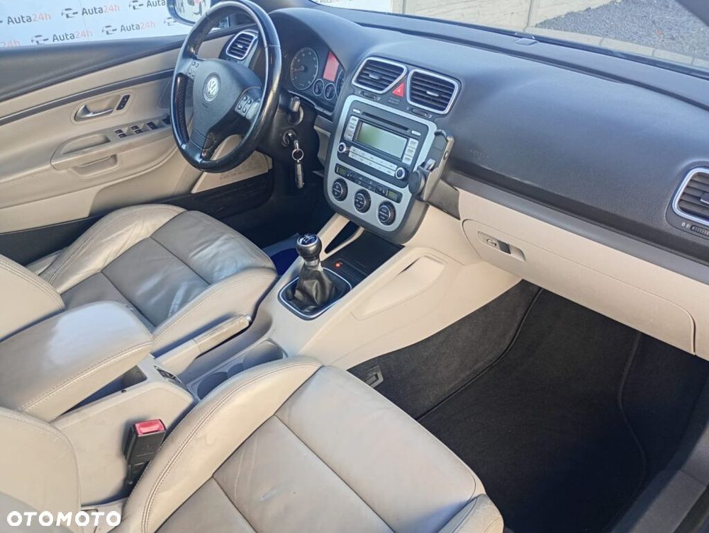 Volkswagen Eos 2.0 FSI Individual Chrom - 10