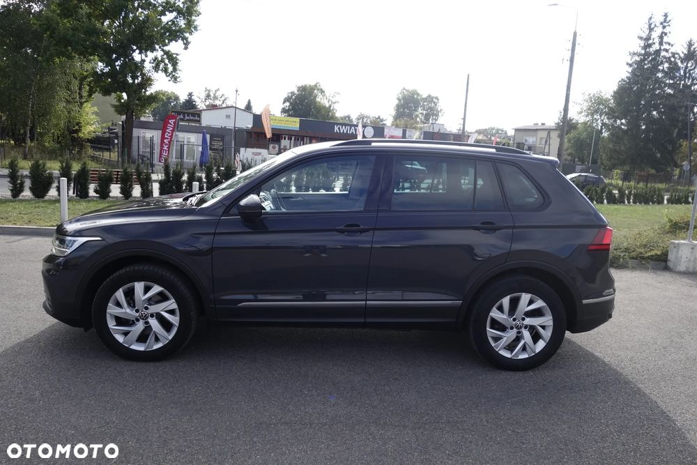 Volkswagen Tiguan 2.0 TDI SCR 4Mot Life DSG - 6