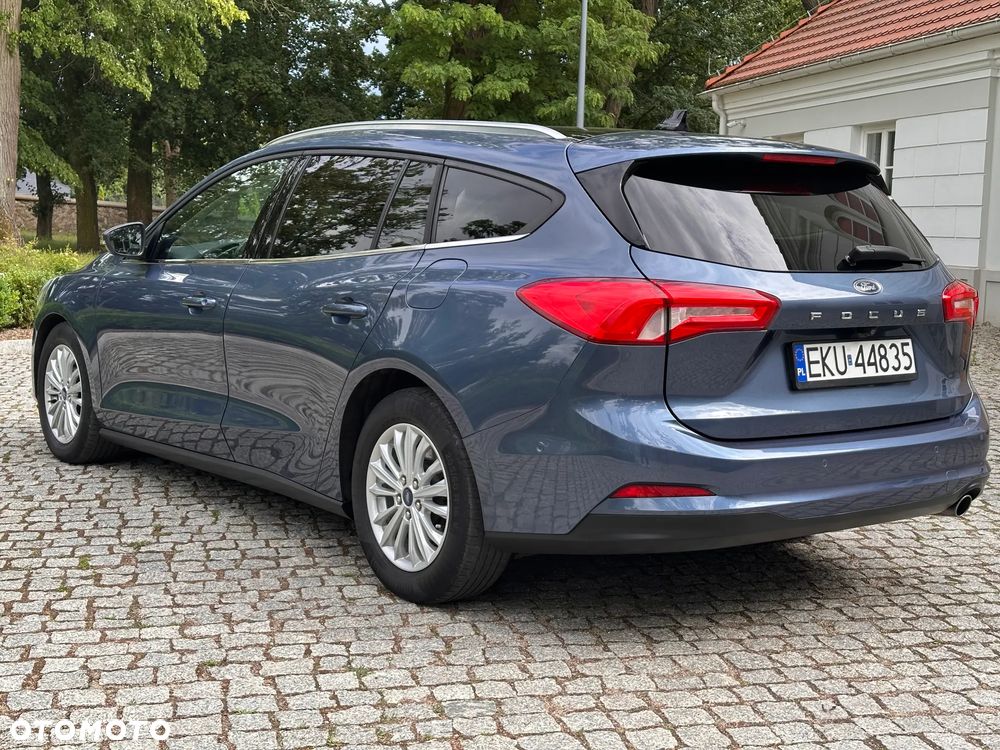 Ford Focus 1.5 EcoBlue Start-Stopp-System TITANIUM STYLE - 4