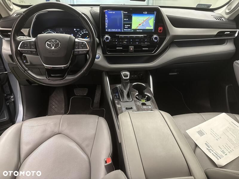 Toyota Highlander - 11