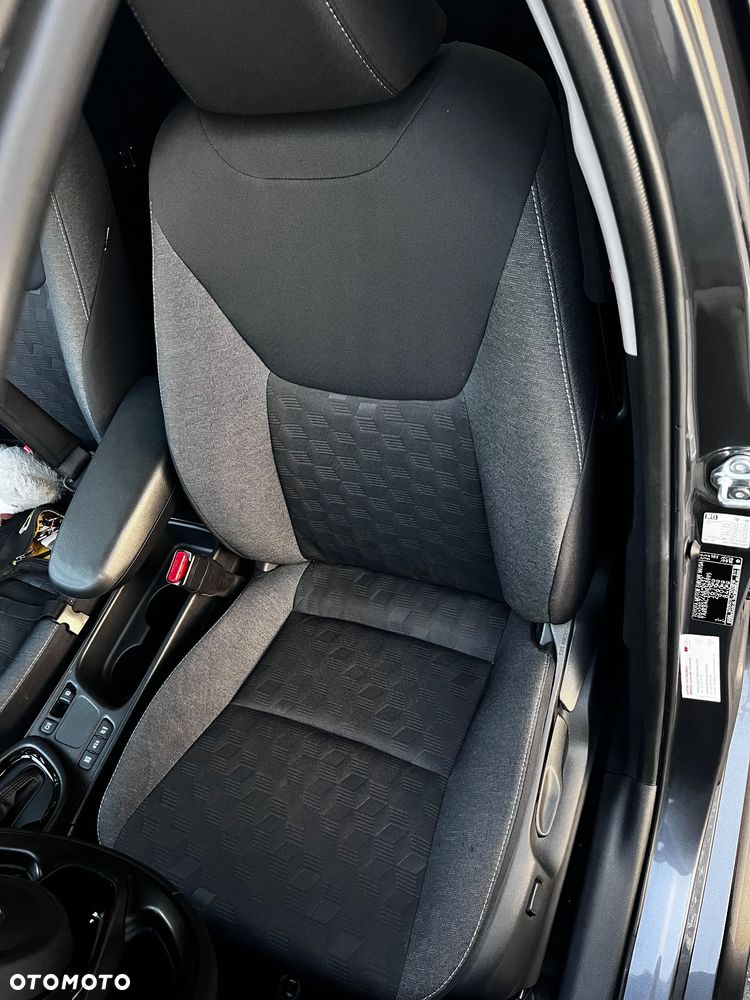 Toyota Yaris - 28