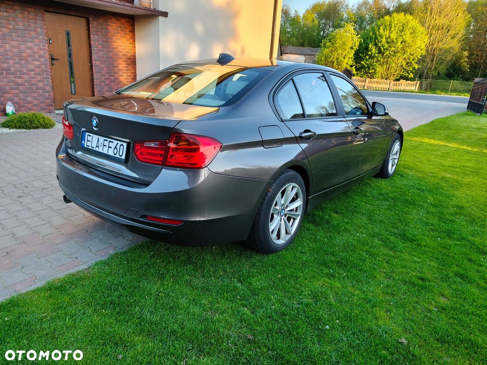 BMW Seria 3 316d - 3