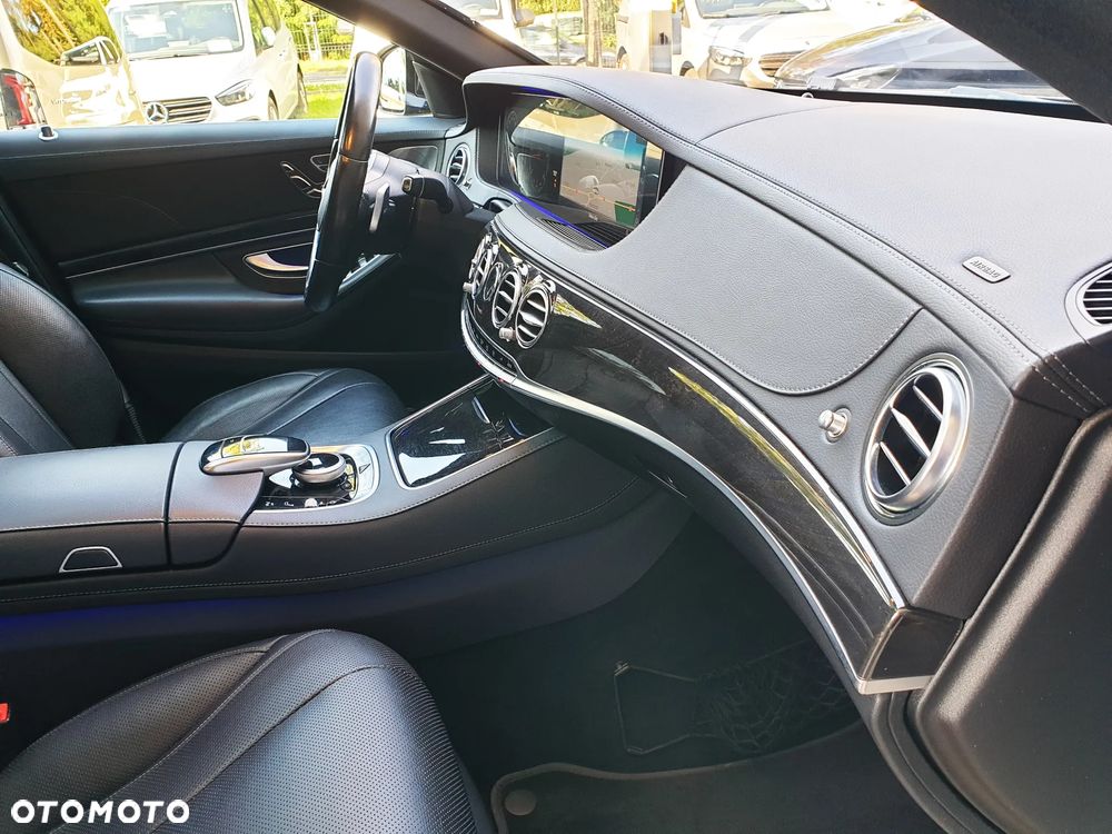 Mercedes-Benz Klasa S 350 d 4-Matic L 9G-TRONIC - 23