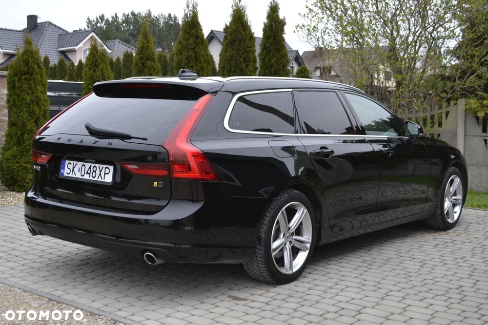 Volvo V90 D4 Geartronic Momentum - 16