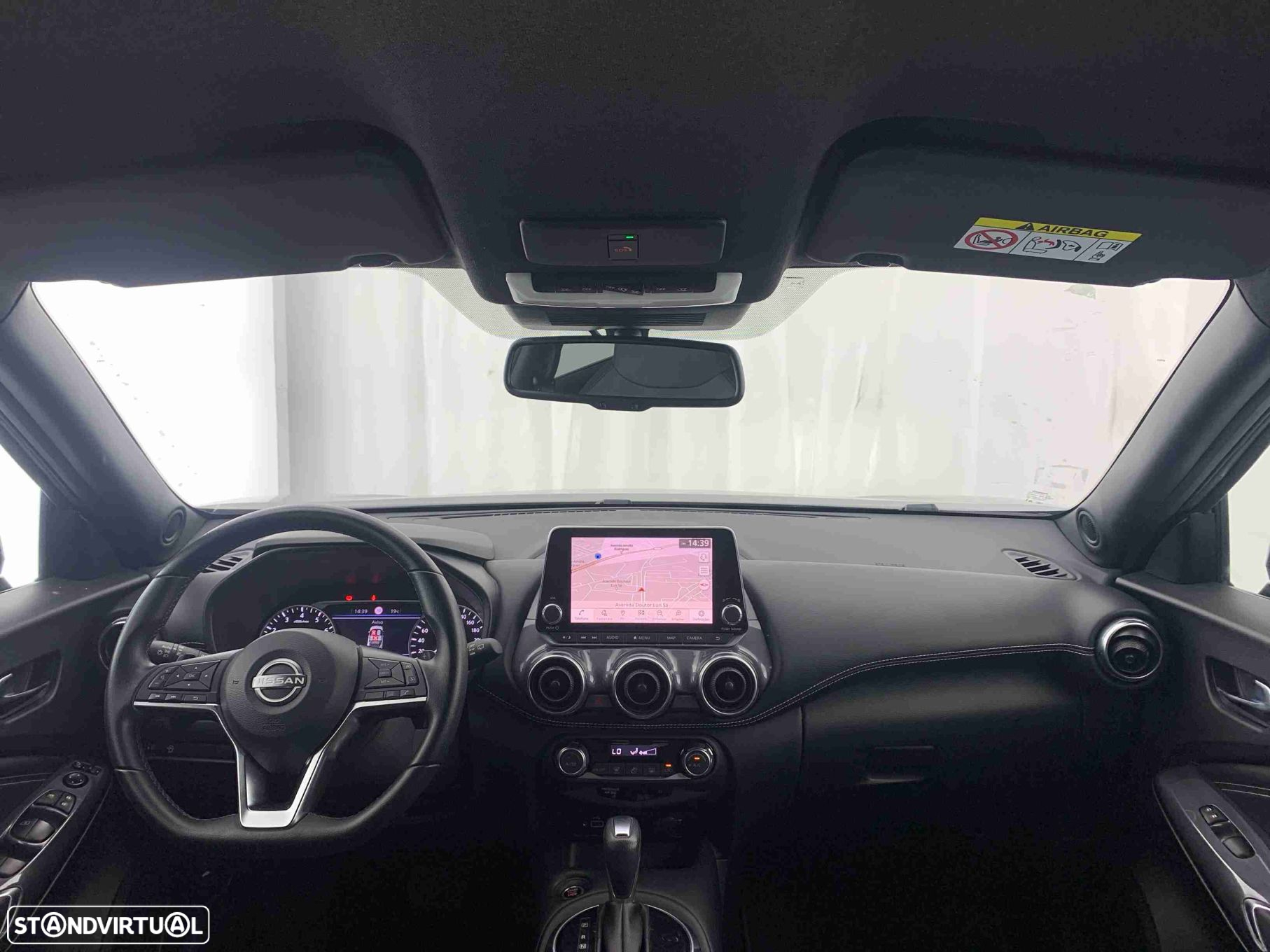 Nissan Juke 1.0 DIG-T N-Connecta NAV. DCT - 12