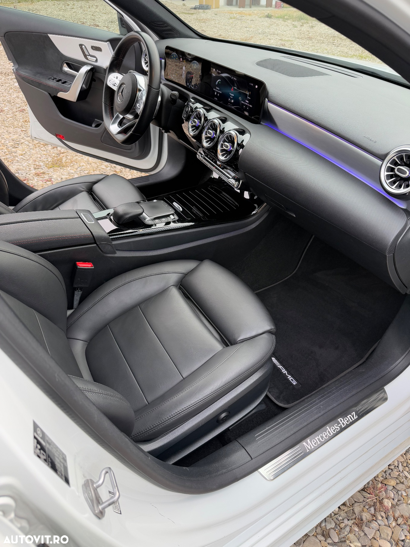 Mercedes-Benz A 180 7G-DCT Edition AMG Line - 22