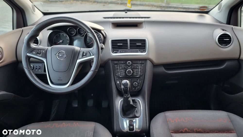 Opel Meriva 1.4 Design Edition - 11