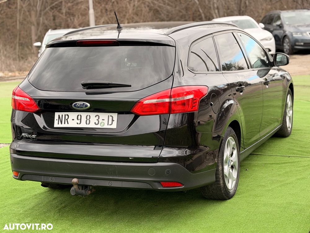 Ford Focus - 5