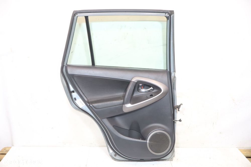 DRZWI LEWY TYŁ TOYOTA RAV4 III 6T6 SUV - 2