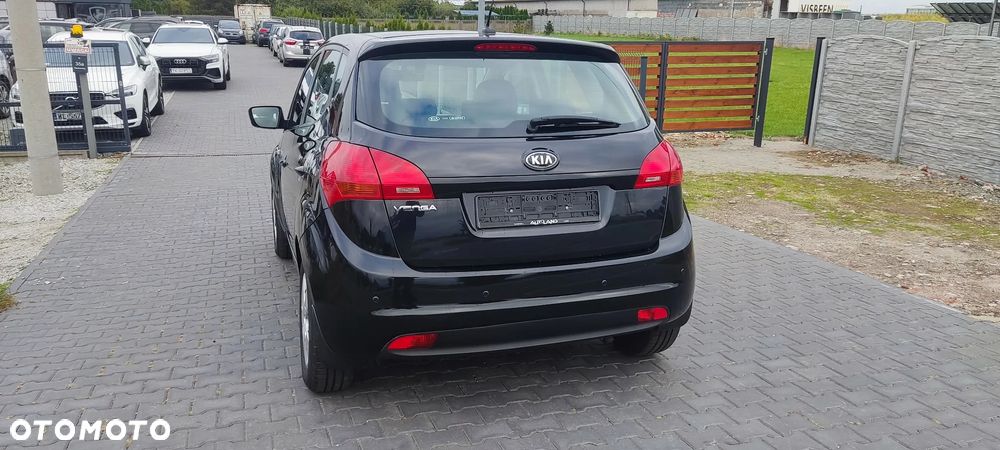 Kia Venga 1.4 CVVT Attract - 4