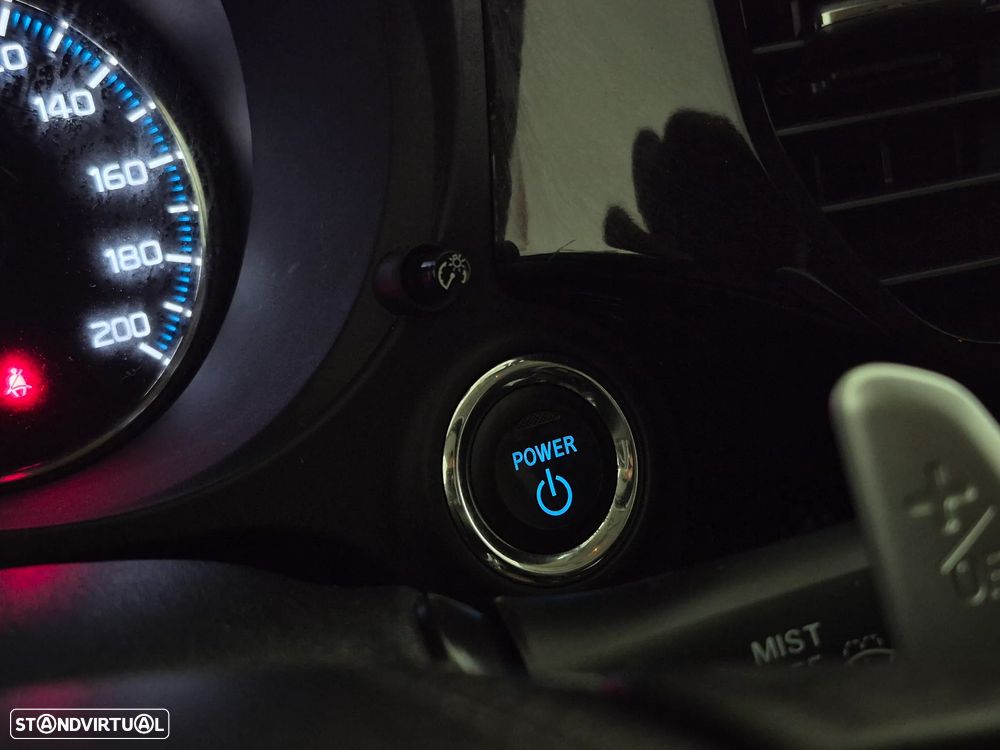 Mitsubishi Outlander 2.0 Intense Navi - 29
