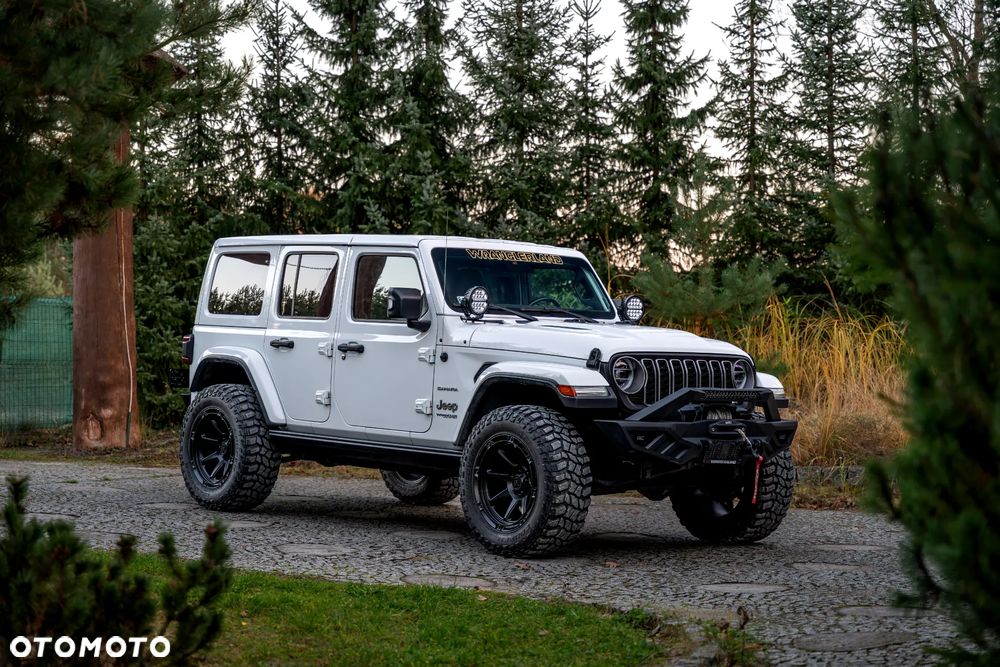 Jeep Wrangler Unlimited GME 2.0 Turbo Sahara - 2