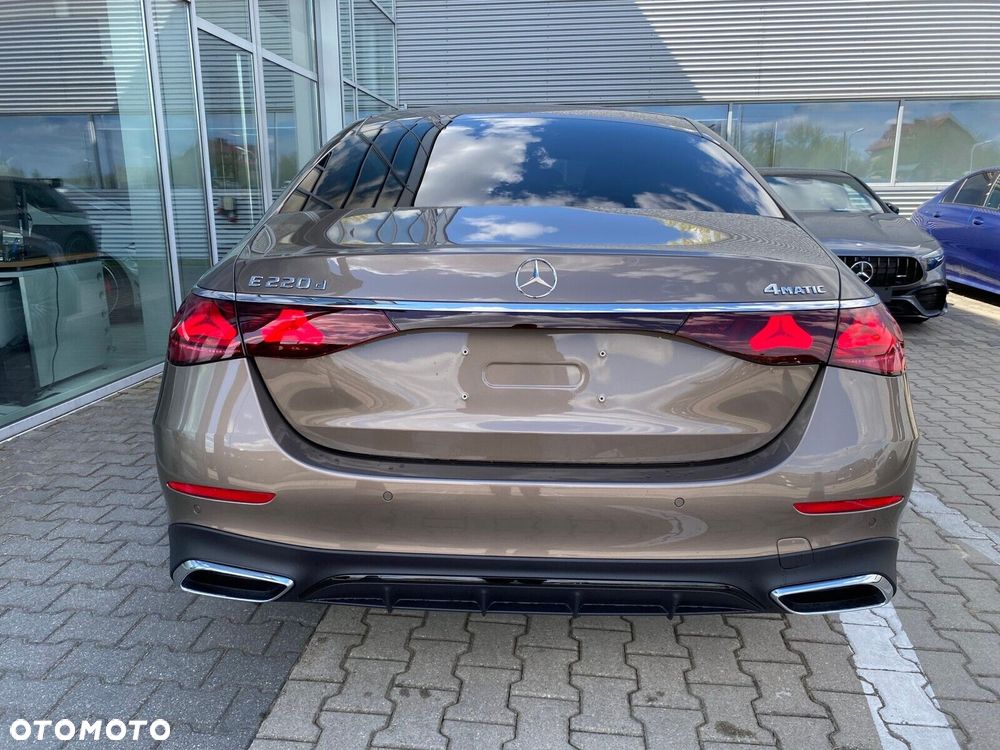 Mercedes-Benz Klasa E - 3