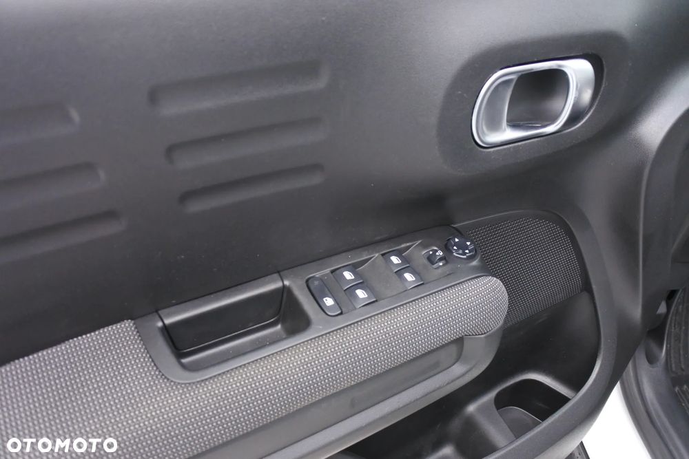 Citroën C3 Aircross BlueHDI 120 Stop & Start EAT6 SHINE - 22