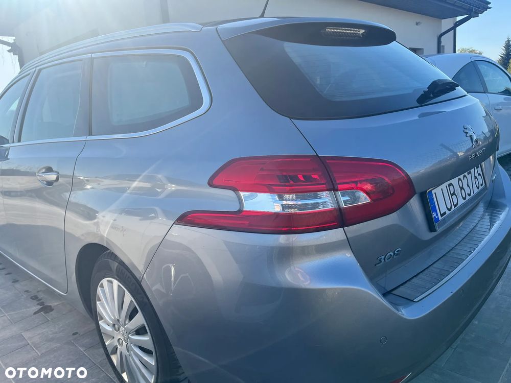 Peugeot 308 BlueHDi 150 Automatik Stop & Start Allure - 12