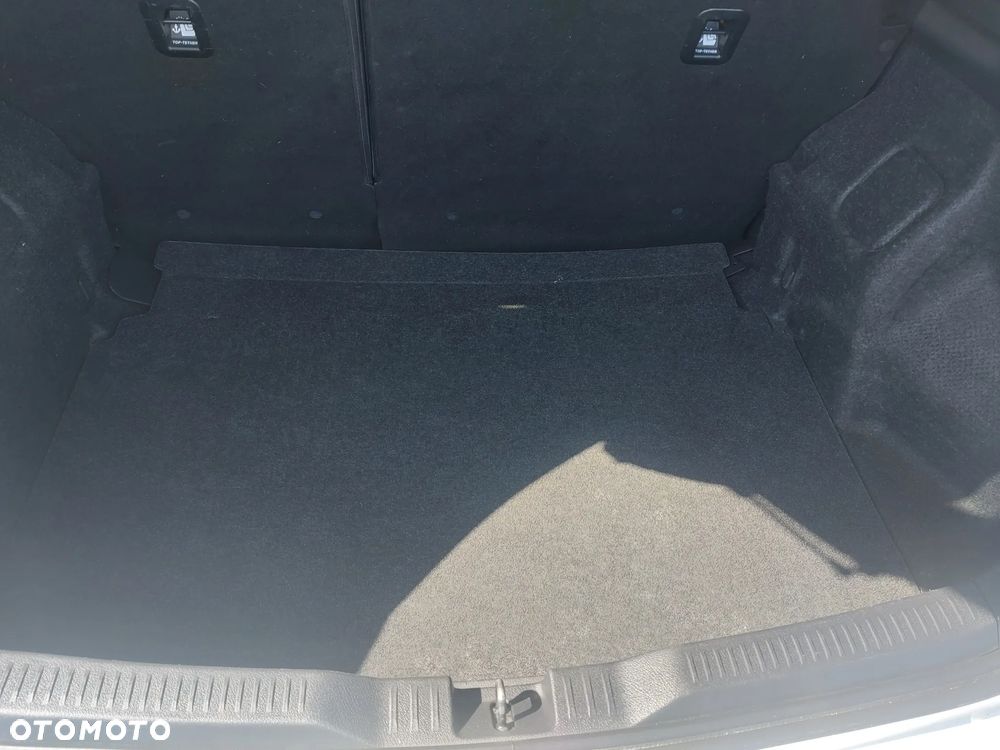 Toyota Auris 1.33 VVT-i Premium - 11
