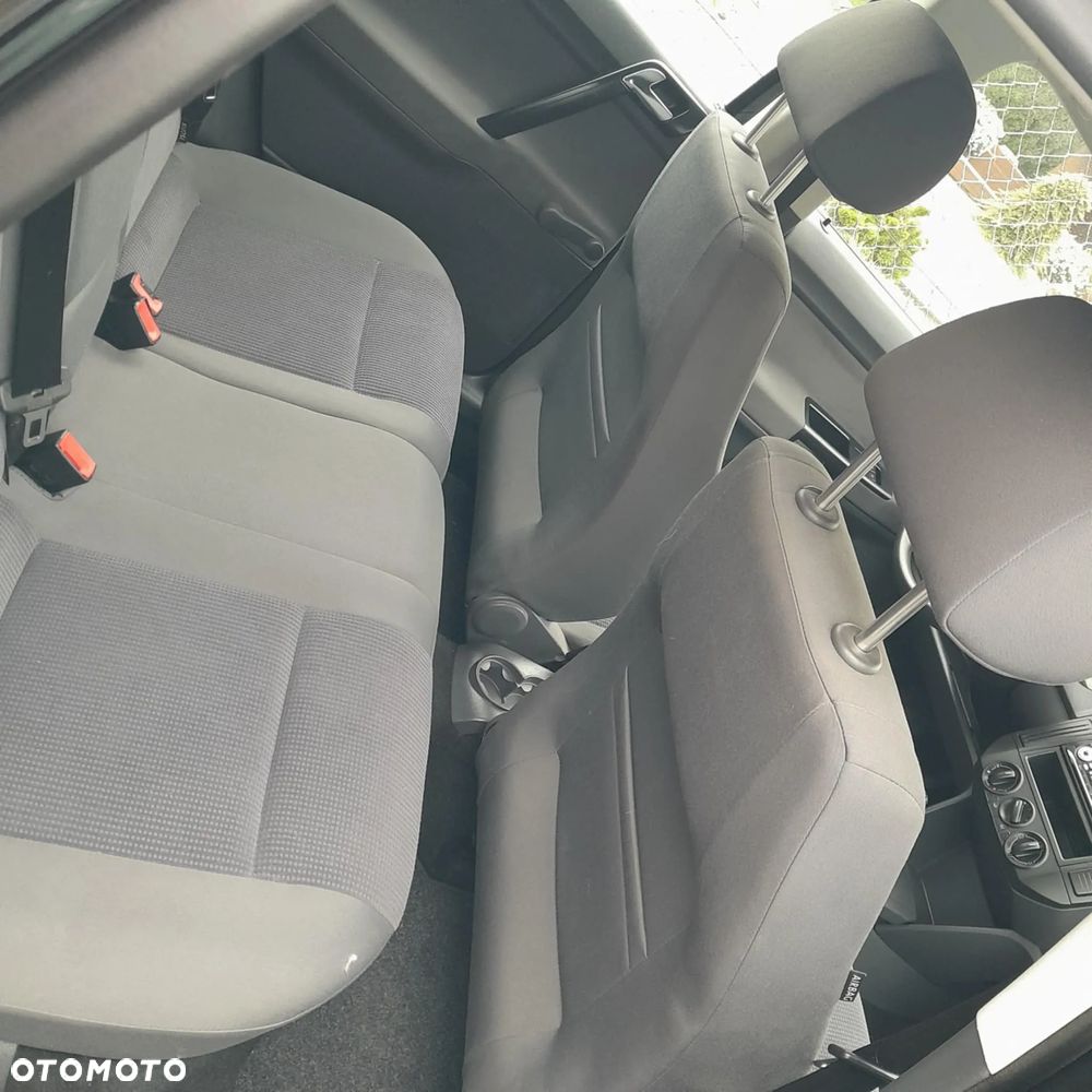Volkswagen Polo 1.2 - 5