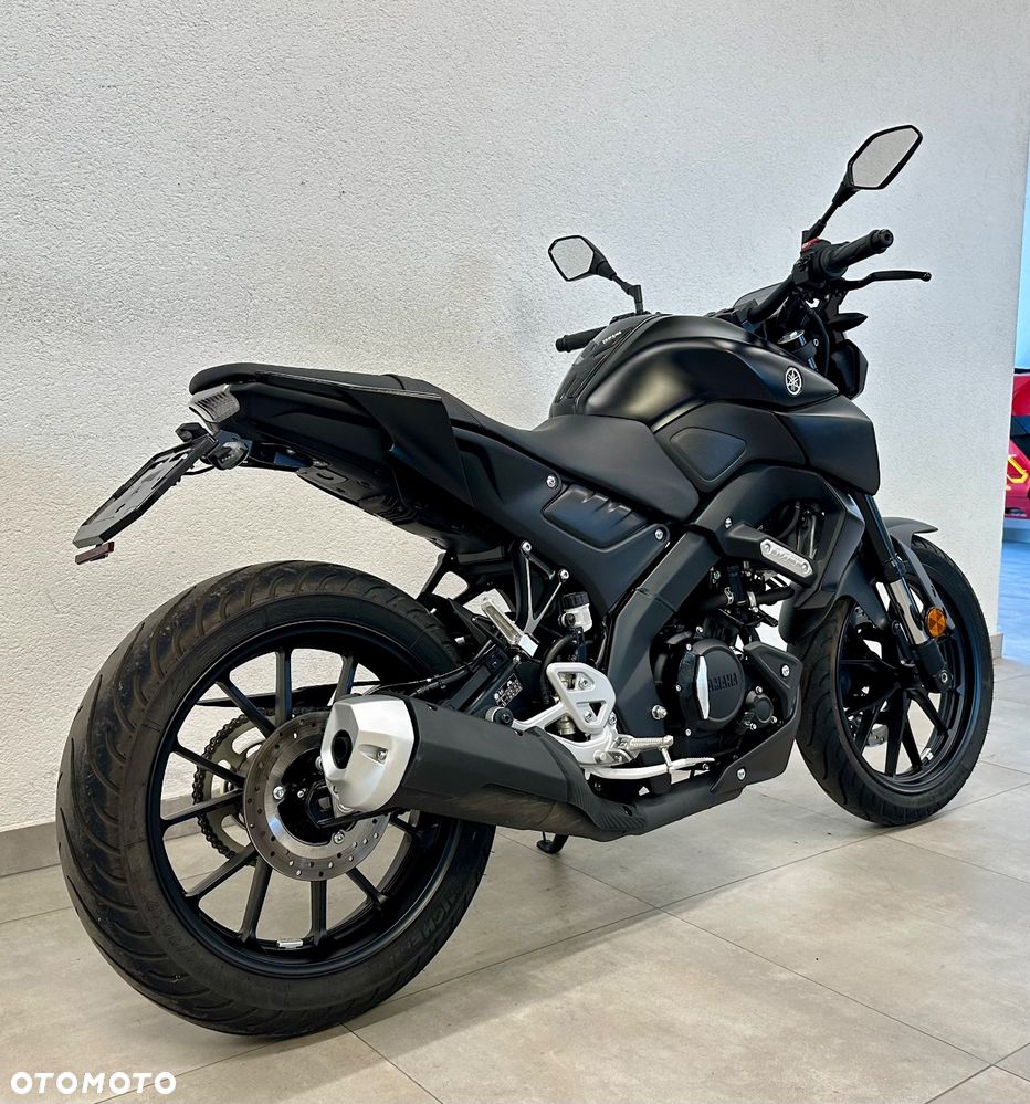 Yamaha MT - 6