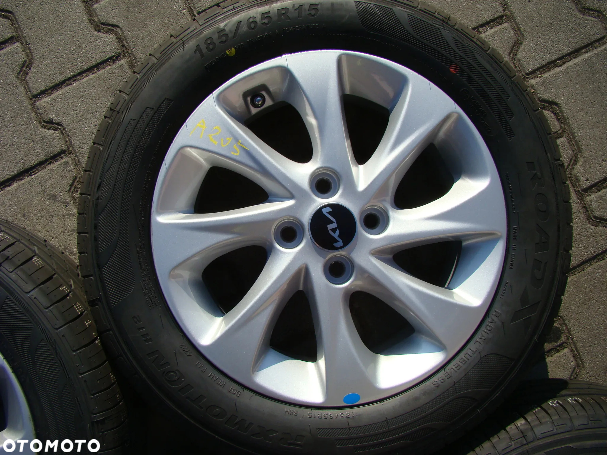 a205 4x100 Kia Rio Stonic 6Jx15 Lato niemontowane 185/65 R15 - 4
