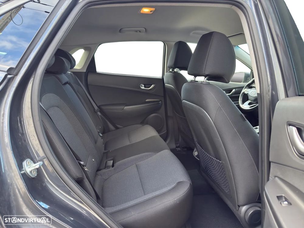 Hyundai Kauai Business - 16