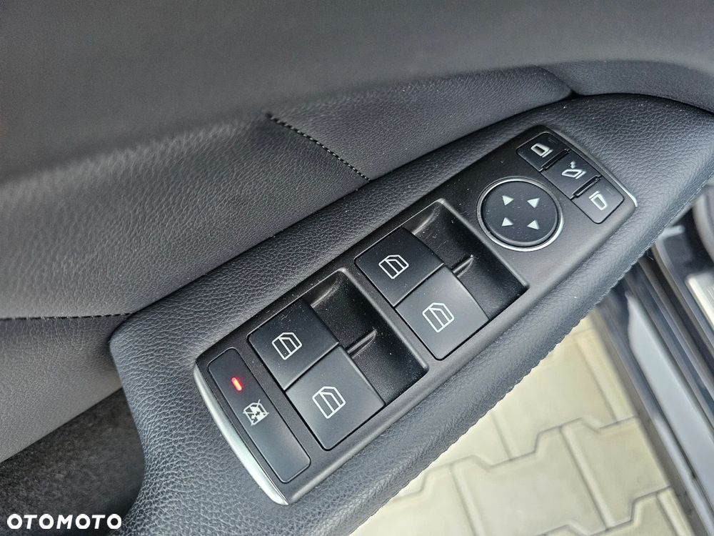 Mercedes-Benz CLS 350 CDI 7G-TRONIC - 23