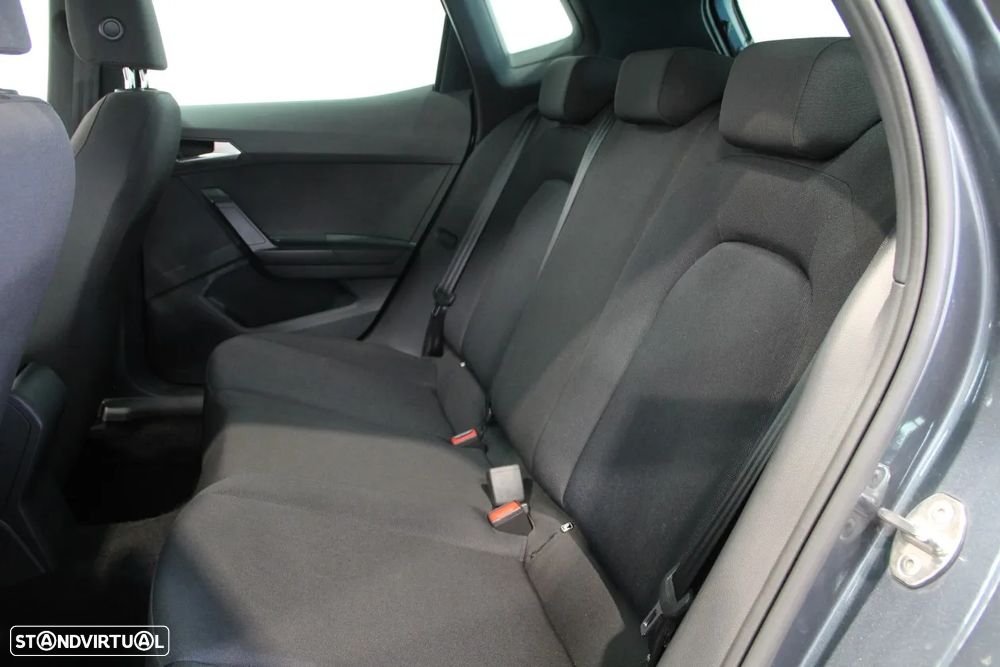 SEAT Arona 1.0 TSI FR - 27