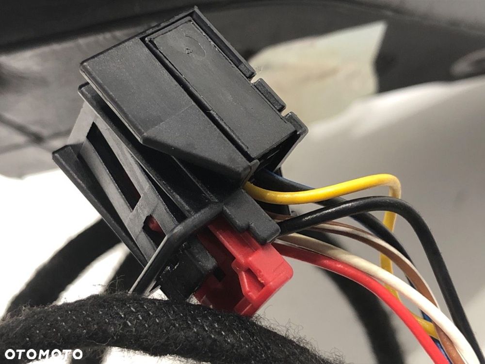 LUSTERKO PRAWY  SKODA SUPERB II Kombi (3T5) 2009 - 2015 2.0 TDI 16V 103 kW [140 KM] olej napędowy - 5