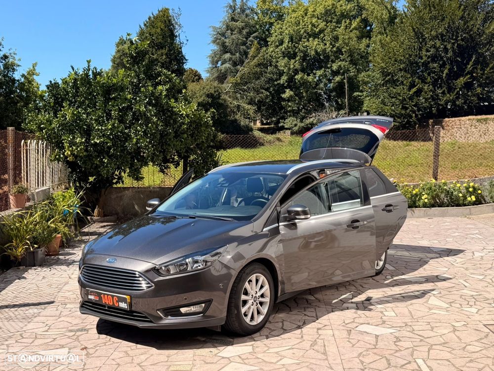 Ford Focus 1.5 TDCi ECOBlue Titanium - 27