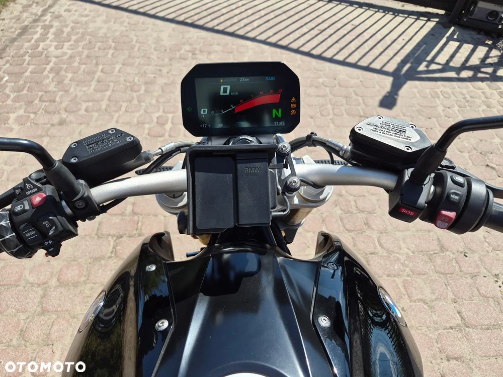 BMW R - 15