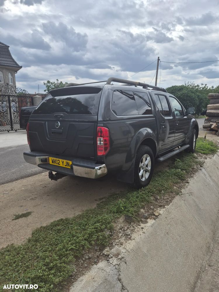 Nissan Navara 2.5 dCi DPF 4X4 Double Cab LE - 4