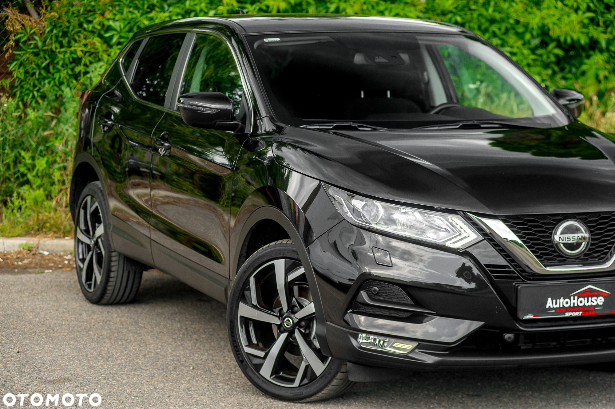 Nissan Qashqai 1.3 DIG-T Tekna DCT - 2