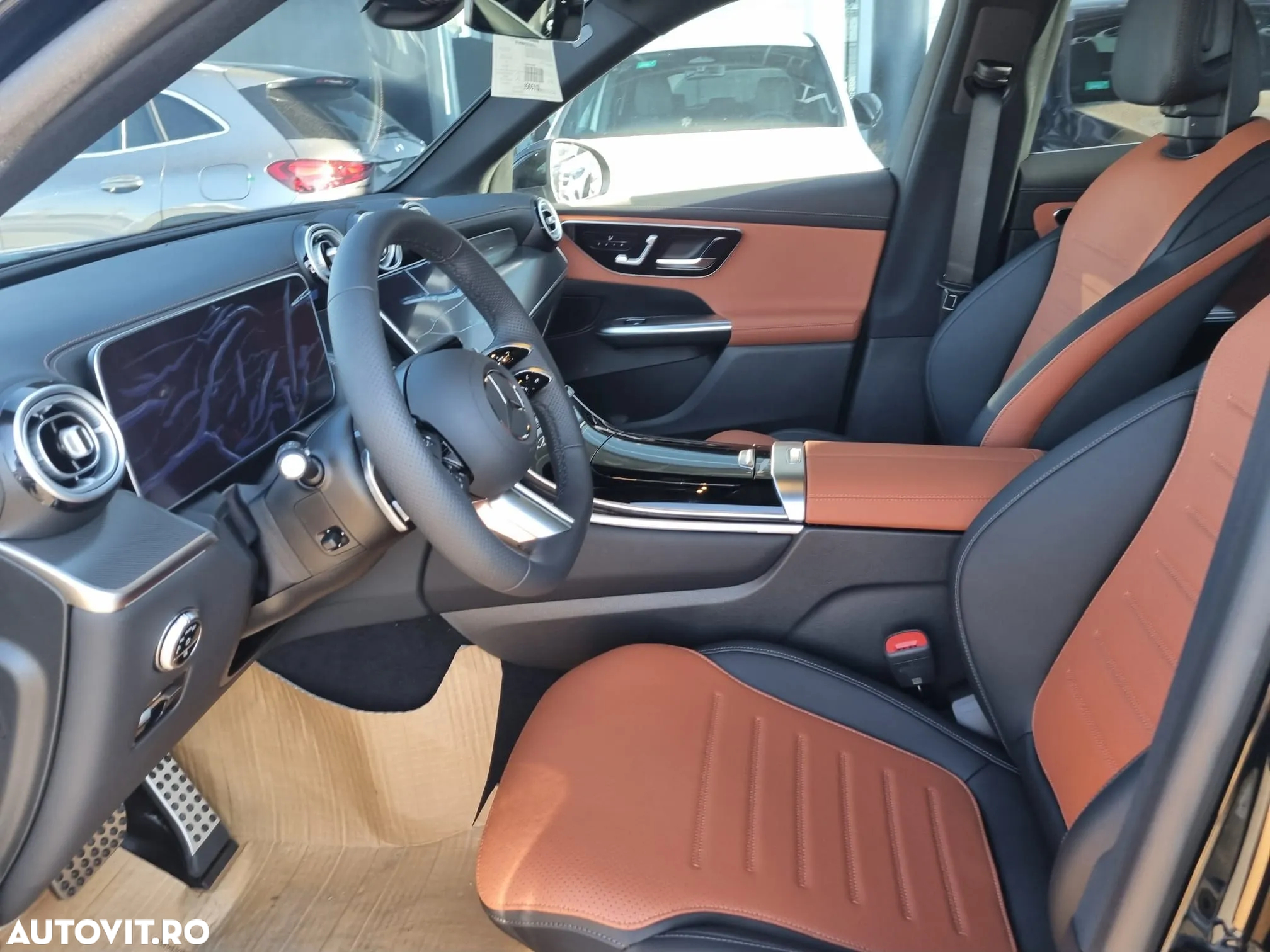 Mercedes-Benz GLC 220 d 4MATIC MHEV - 23