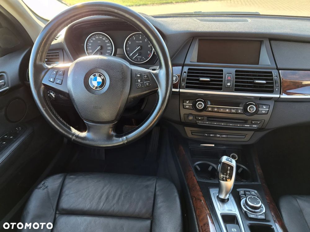 BMW X5 xDrive35i - 29