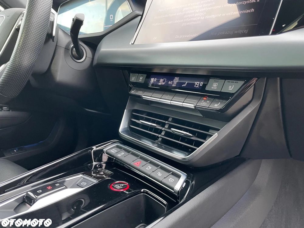 Audi e-tron GT 60 93kWh Quattro - 33