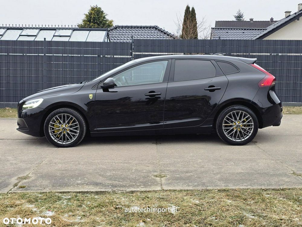 Volvo V40 - 35
