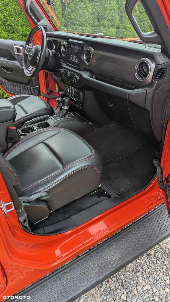 Jeep Wrangler 3.6 Unlim Sahara EU6 - 11