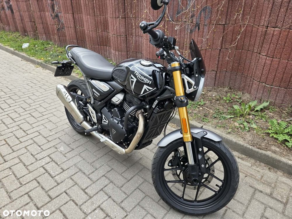 Triumph Inny - 6