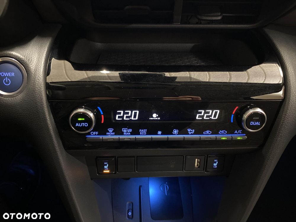 Toyota Yaris Cross - 18