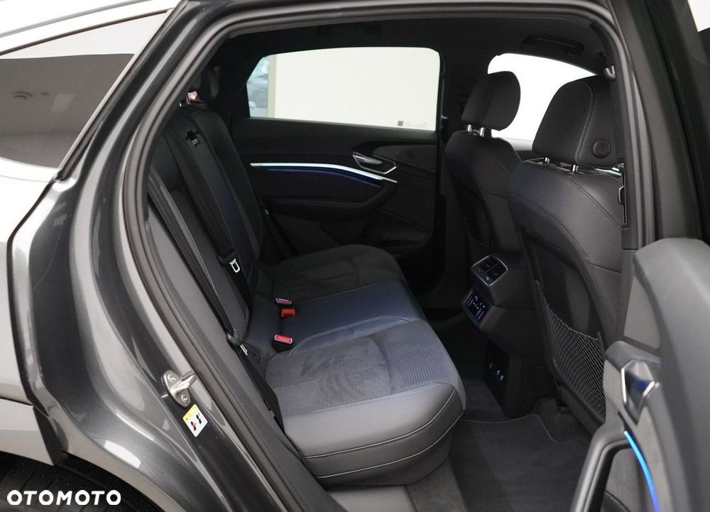 Audi e-tron Sportback - 22