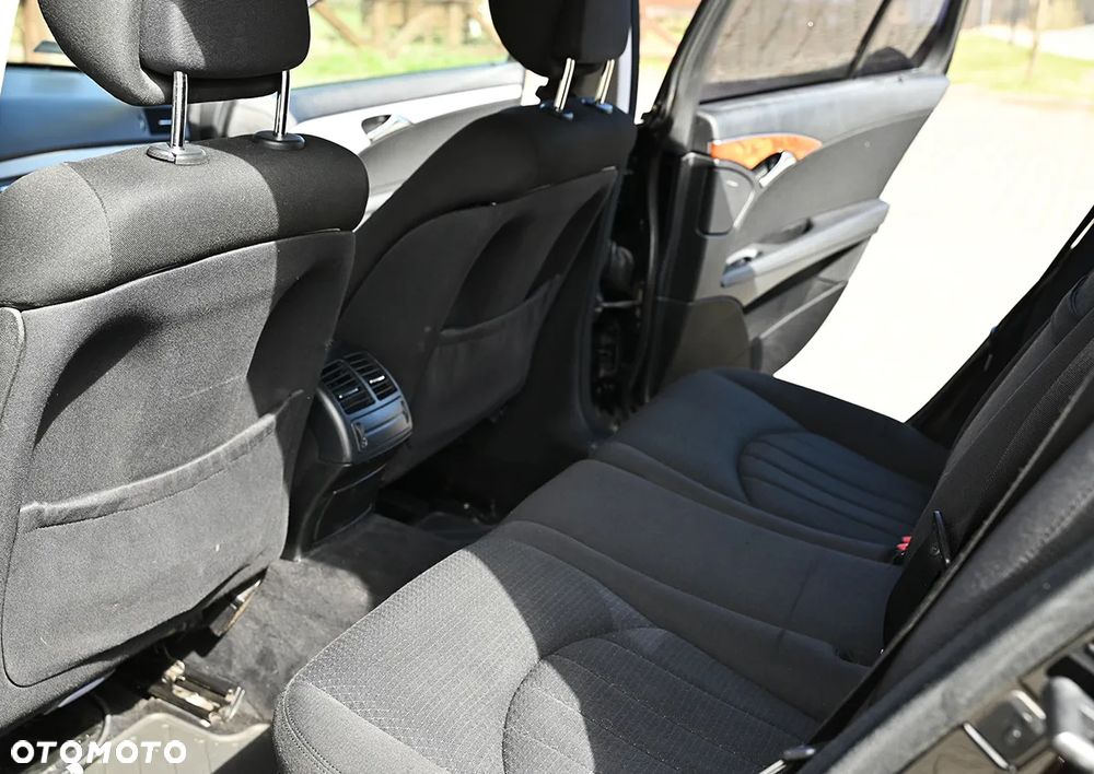 Mercedes-Benz Klasa E 220 CDI Elegance DPF - 12