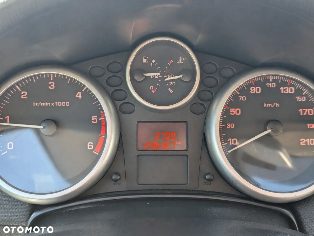 Peugeot 207 1.4 HDi Trendy - 3