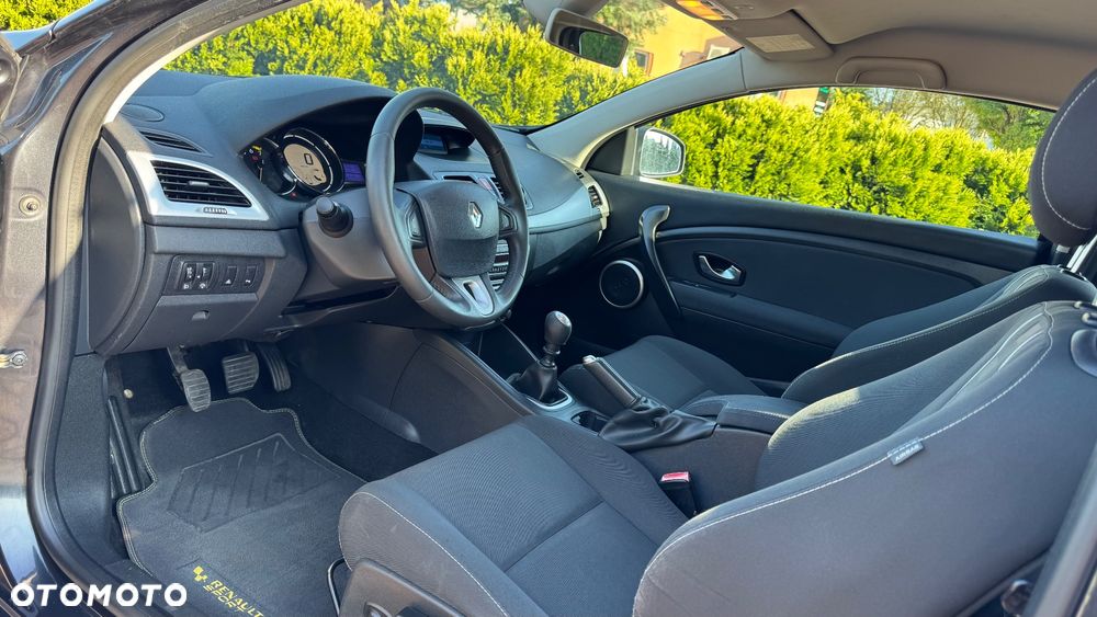 Renault Megane TCe 180 Luxe - 35
