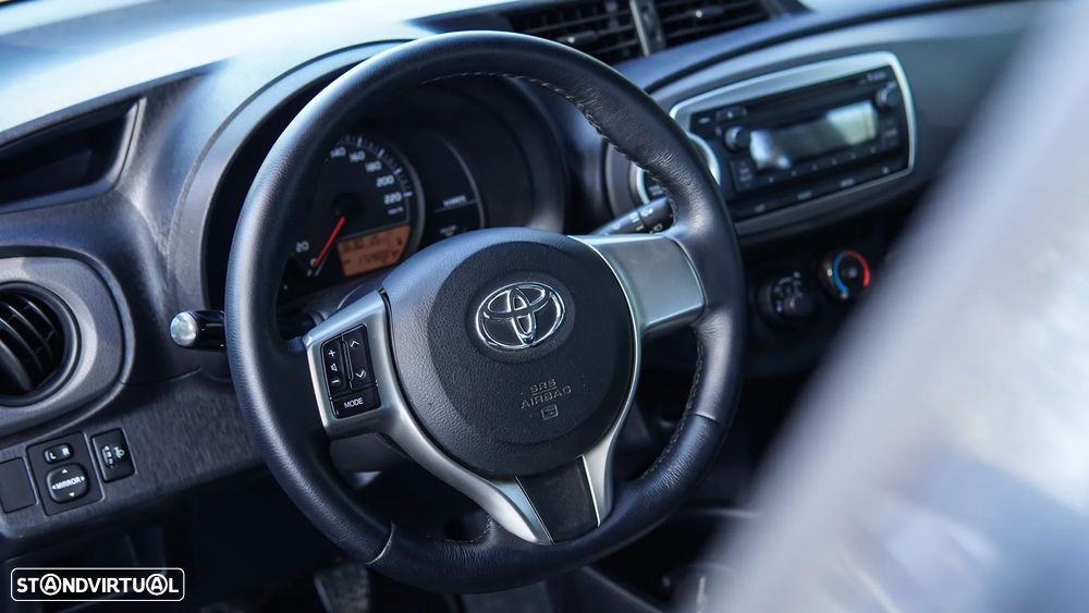Toyota Yaris 1.0 VVT-i AC - 34