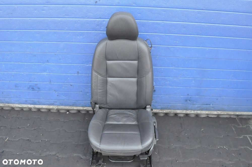 VOLVO C30 FOTEL KIEROWCY SKÓRA - 1