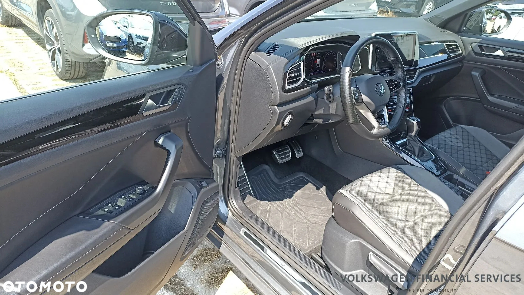 Volkswagen T-Roc 1.5 TSI R-Line DSG - 7