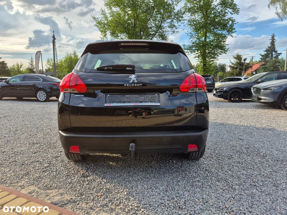 Peugeot 2008 - 10