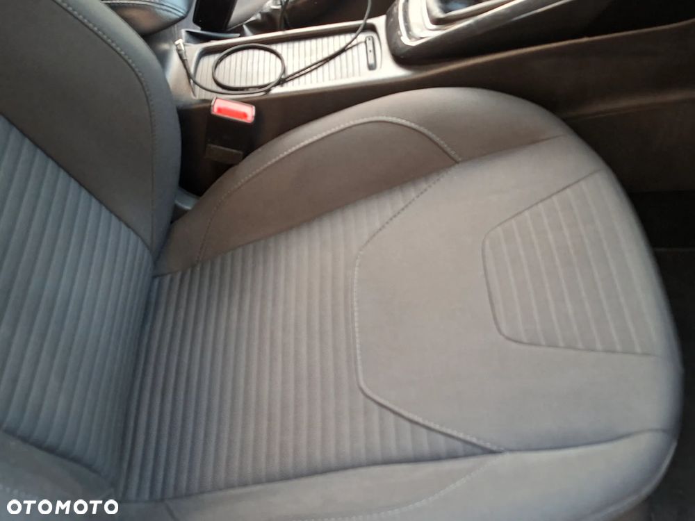 Ford Focus 1.6 TDCi Edition Start - 13